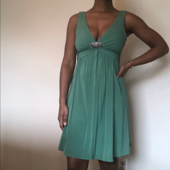 BCBG emerald green dress - Picture 5 of 7